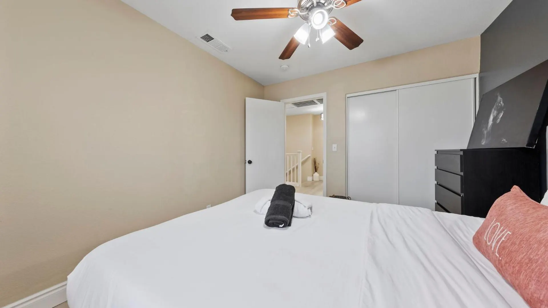 بيت للعطل Zen - A Home Away From Home And In Heart Of لاس فيغاس